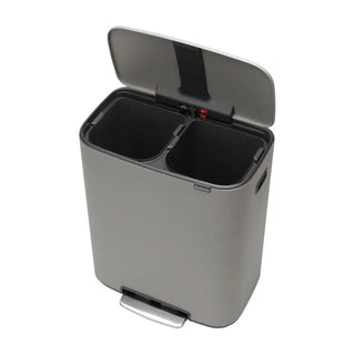Brabantia Bo Touch Bin Mineral Concrete Grey effektiv sopsortering med platta baksida