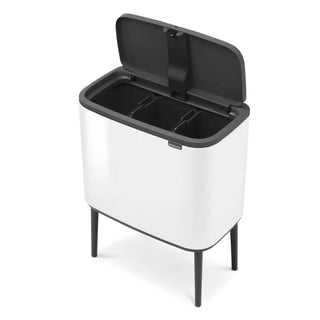 Brabantia Bo Touch Bin Med Ben Vit, bekväm användning och platsbesparande design