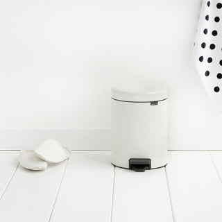 Brabantia New Icon Pedalhink Vit - 5L - CleanNest