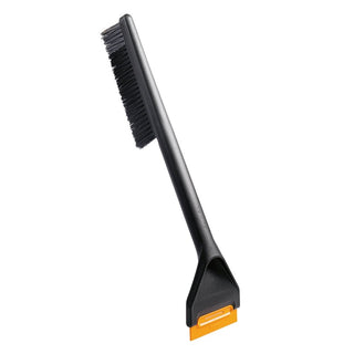 FISKARS ISSKRAPA SOLID MED BORSTE | CleanNest - FISKARS | CleanNest