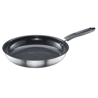 FISKARS STEKPANNA FF 28CM KERAMISK | CleanNest - FISKARS | CleanNest