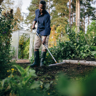 Fiskars Trädgårdskratta 14-Böjda Pinnar Ergonomic - CleanNest