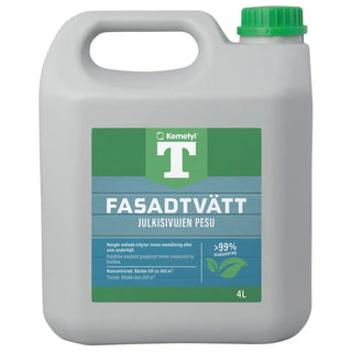 Grå plastkanna med fasadrengöringsmedel med grönt lock och etikett.