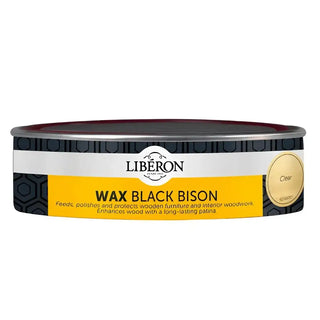 En burk Liberon Wax Black Bison för skydd av trämöbler och snickerier inomhus.