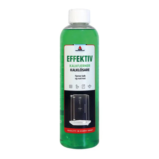 Grön flytande avkalkningsmedel i en klar plastflaska.