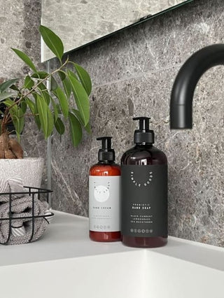 SIMPLE GOODS Refill Hand Soap Lemongrass Black Currant - 450ml