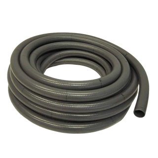 Grå PVC slang, 25 meter lång och Ø 50 mm, idealisk för poolsystem med pump, filter eller värmepump. Flexibel slang för tillförlitligt vattenflöde.