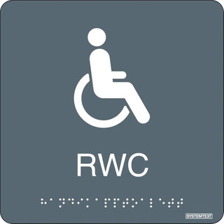 SKYLT TAKTIL RWC GRÅ 150X150 PL - SYSTEMTEXT
