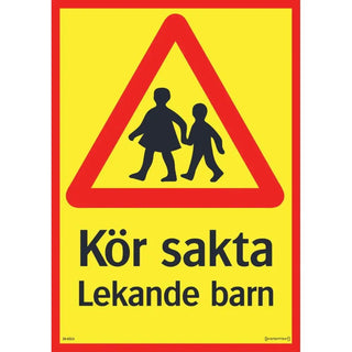 Systemtext Skylt Varning Lekande Barn 297x420 | CleanNest - SYSTEMTEXT | CleanNest
